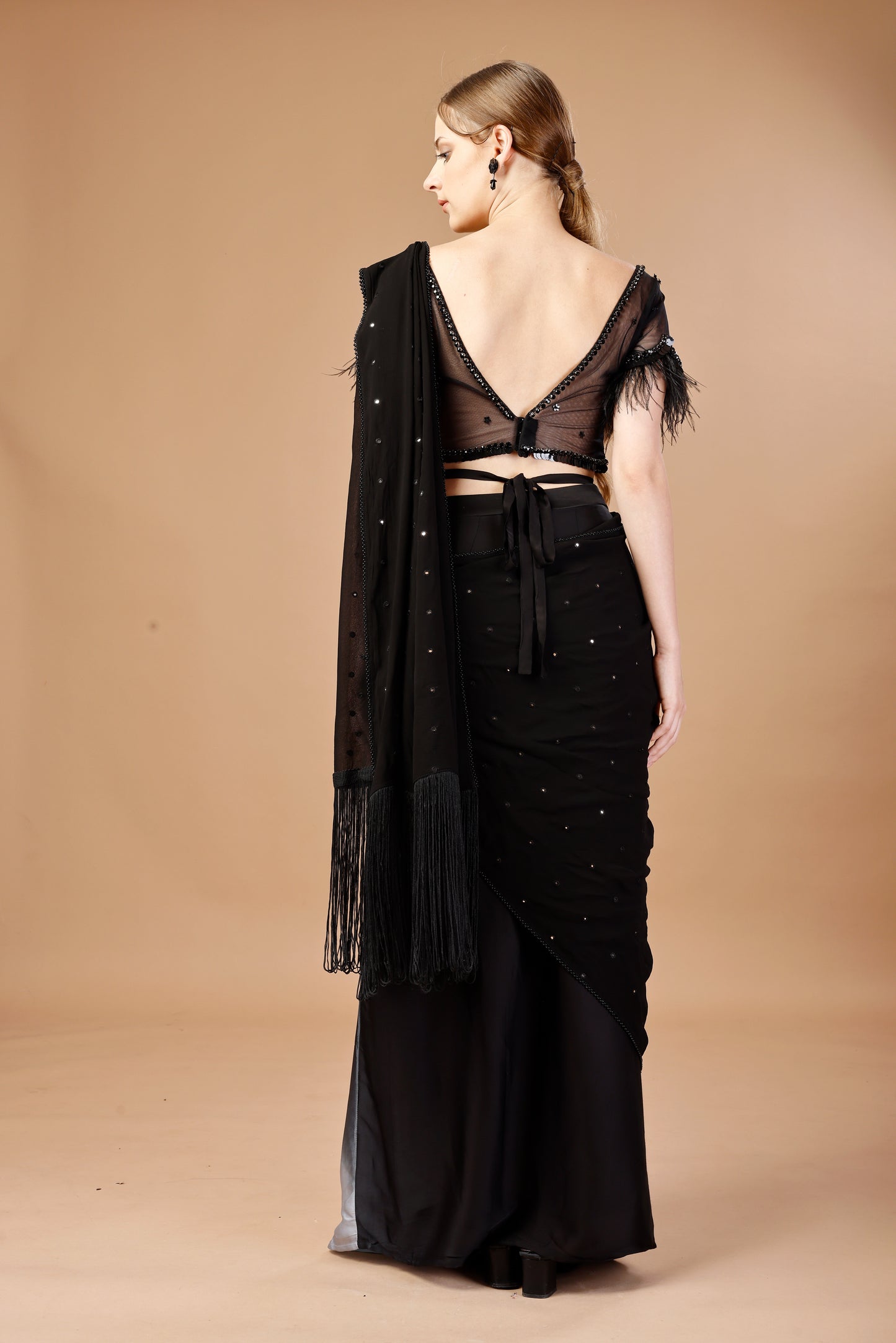 BLACK PRE DRAPE SAREE
