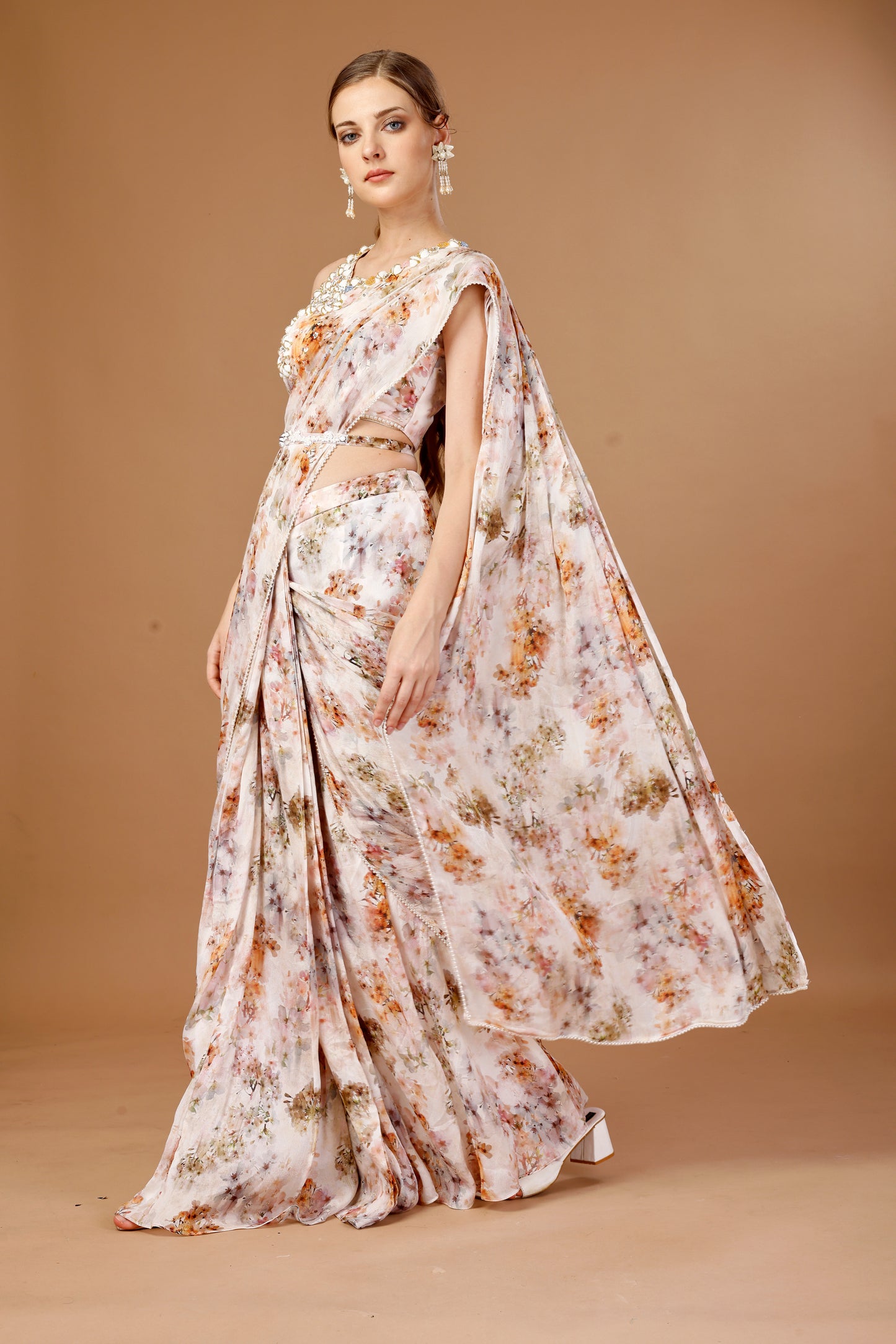 FLORAL PRINTED PRE DRAPE SAREE