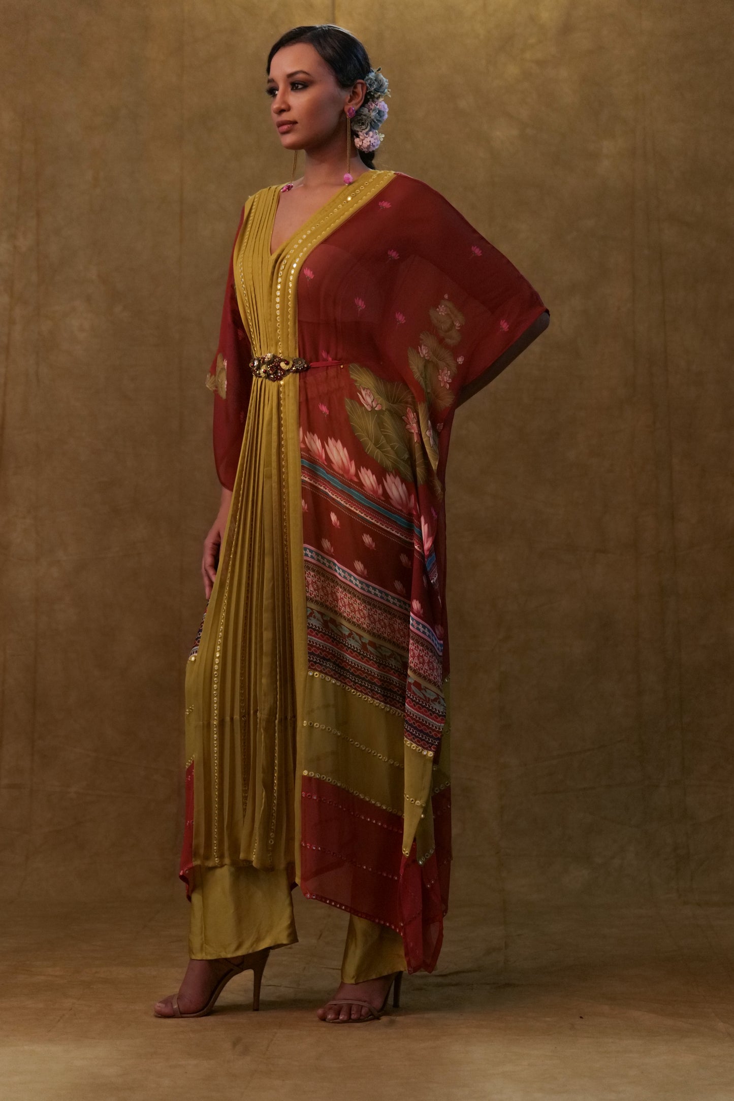 Maroon printed kaftan with pants and a separate inner