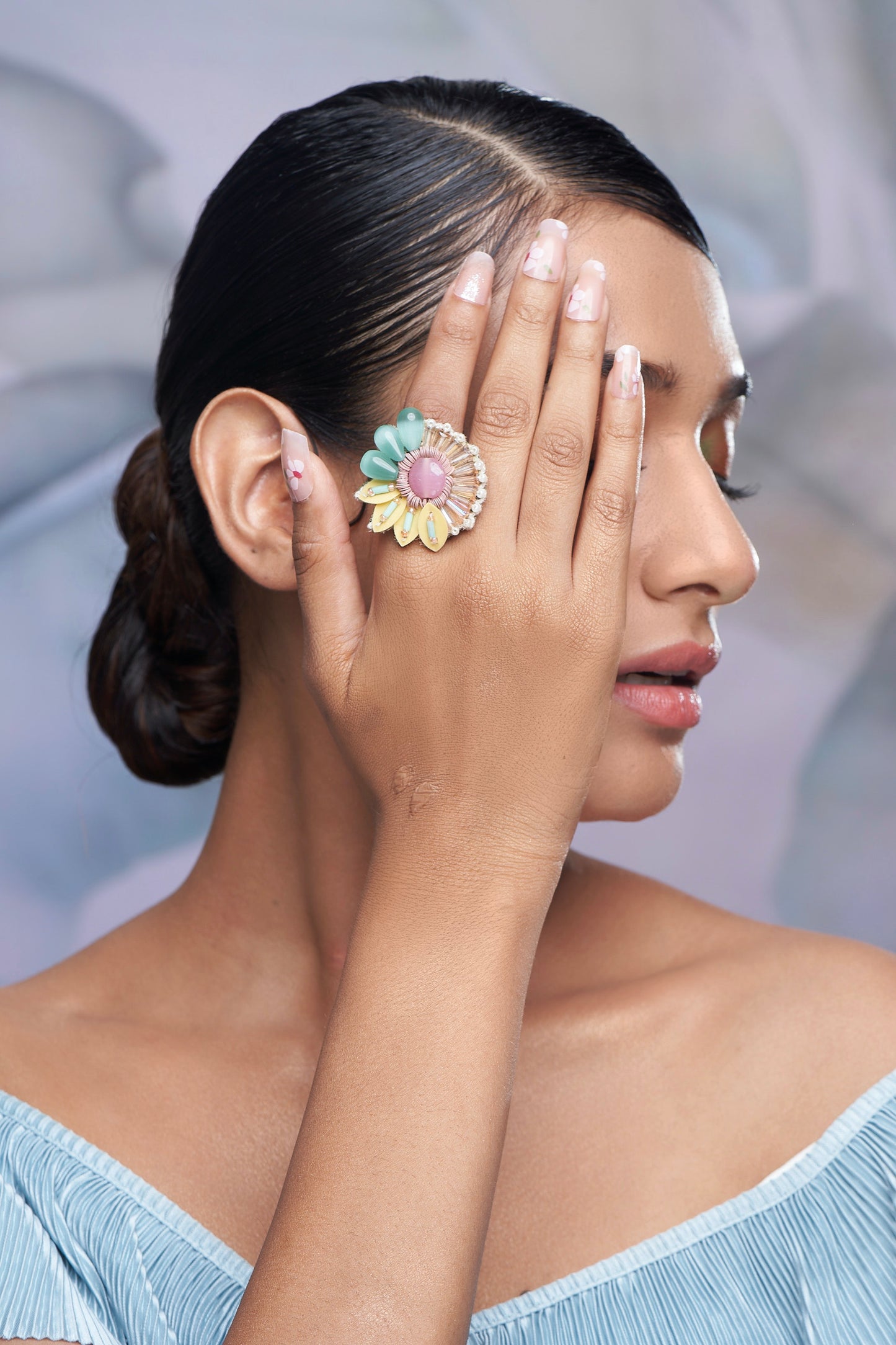 RING IN MULTICOLOR
