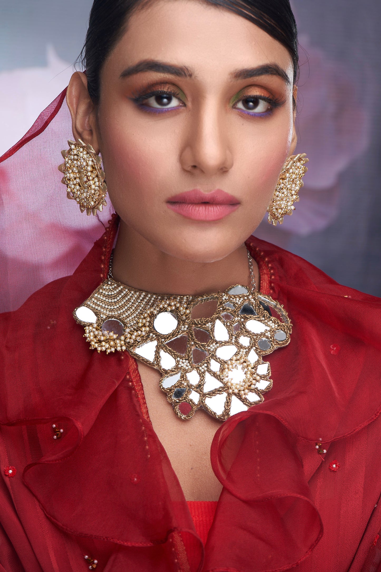 NECKLACE SET OF GOLD
