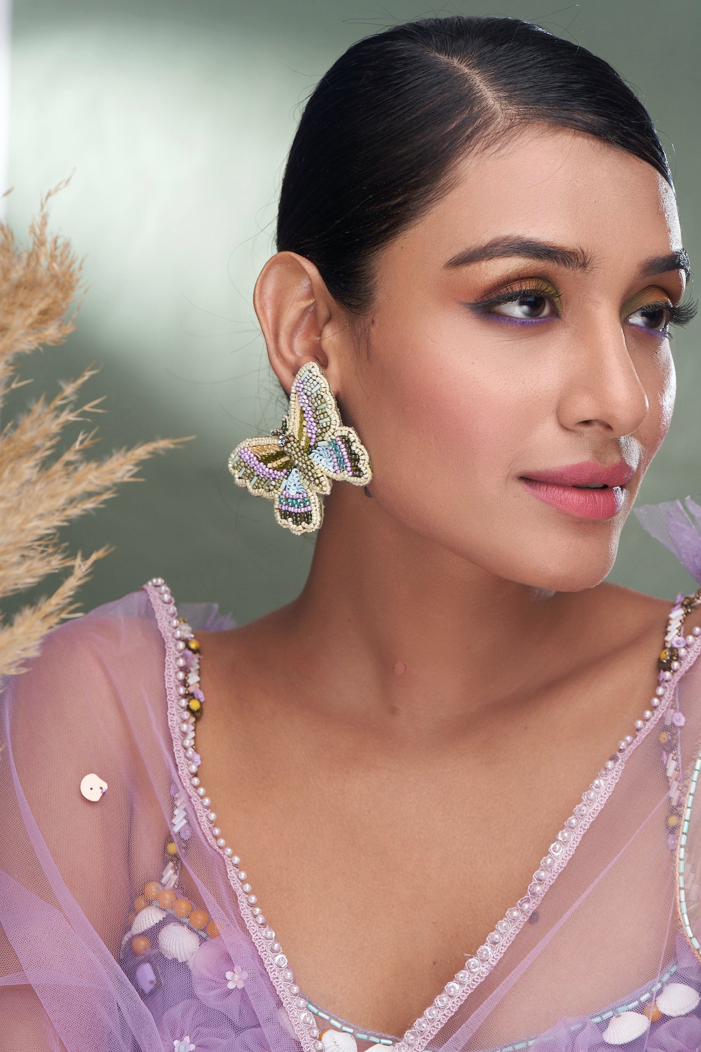 PAIR OF EARRINGS IN BUTTERFLY