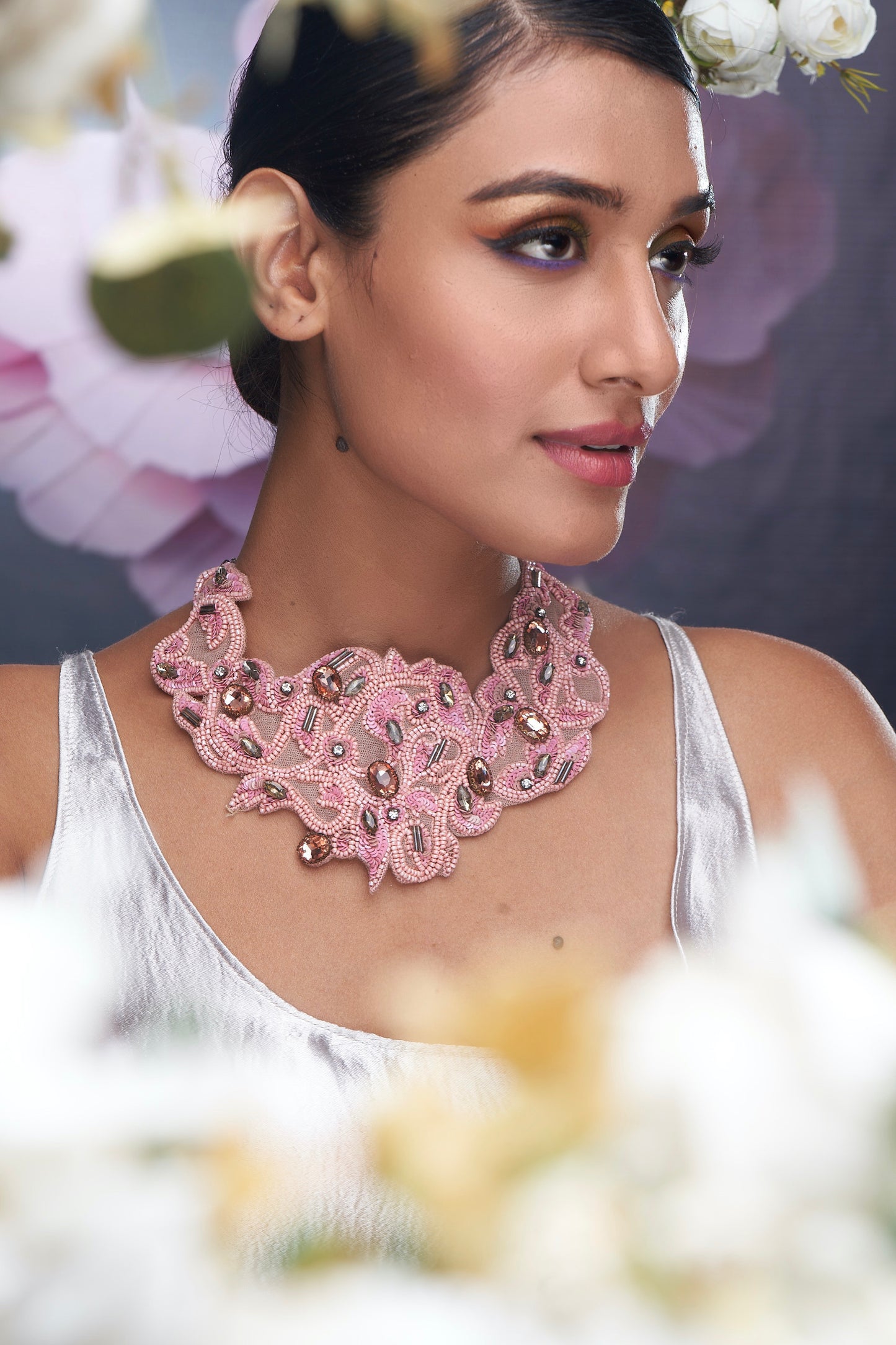 NECKLACE IN PINK BEAD