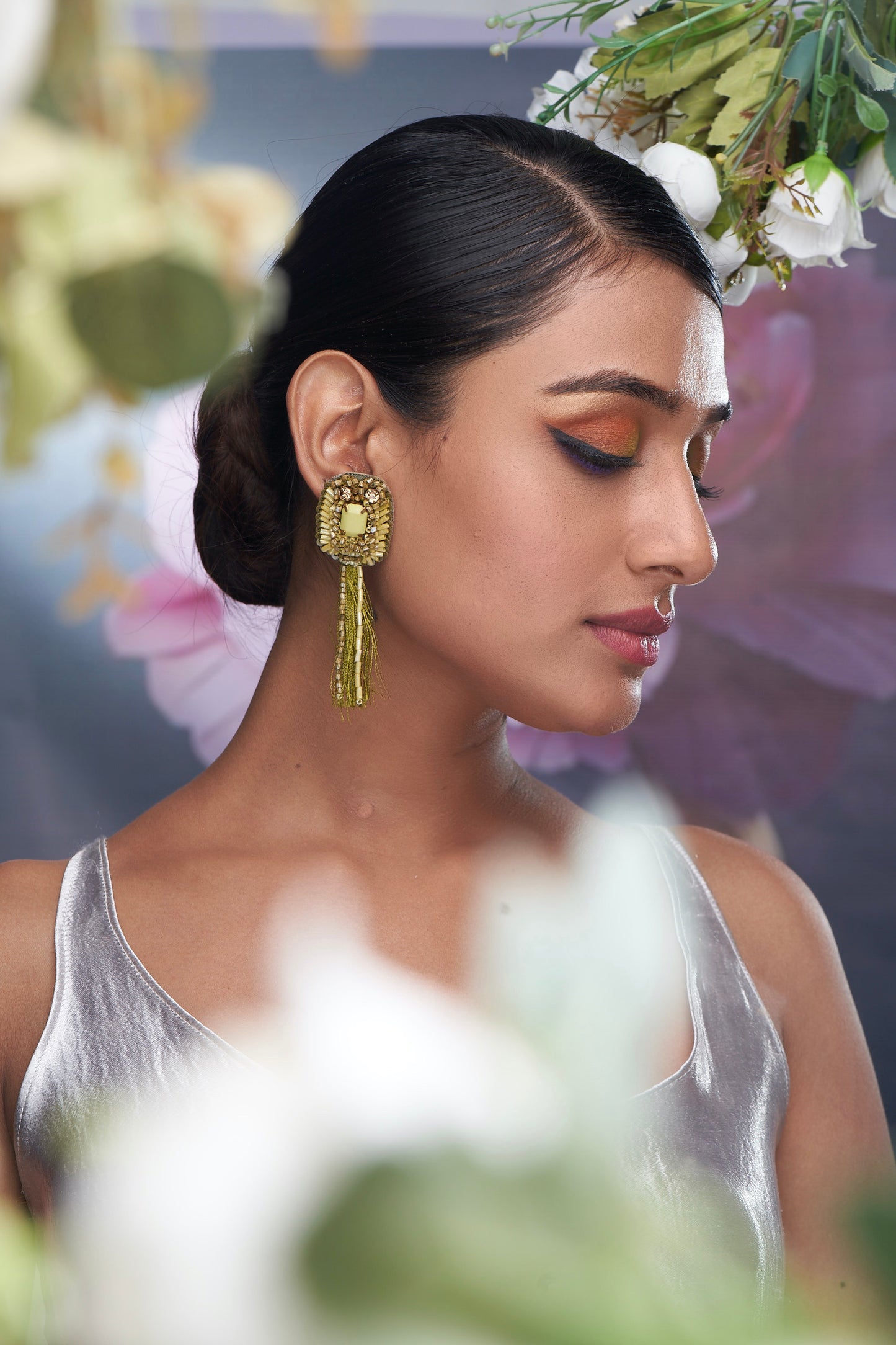 PAIR OF EARRINGS WITH FRINGES