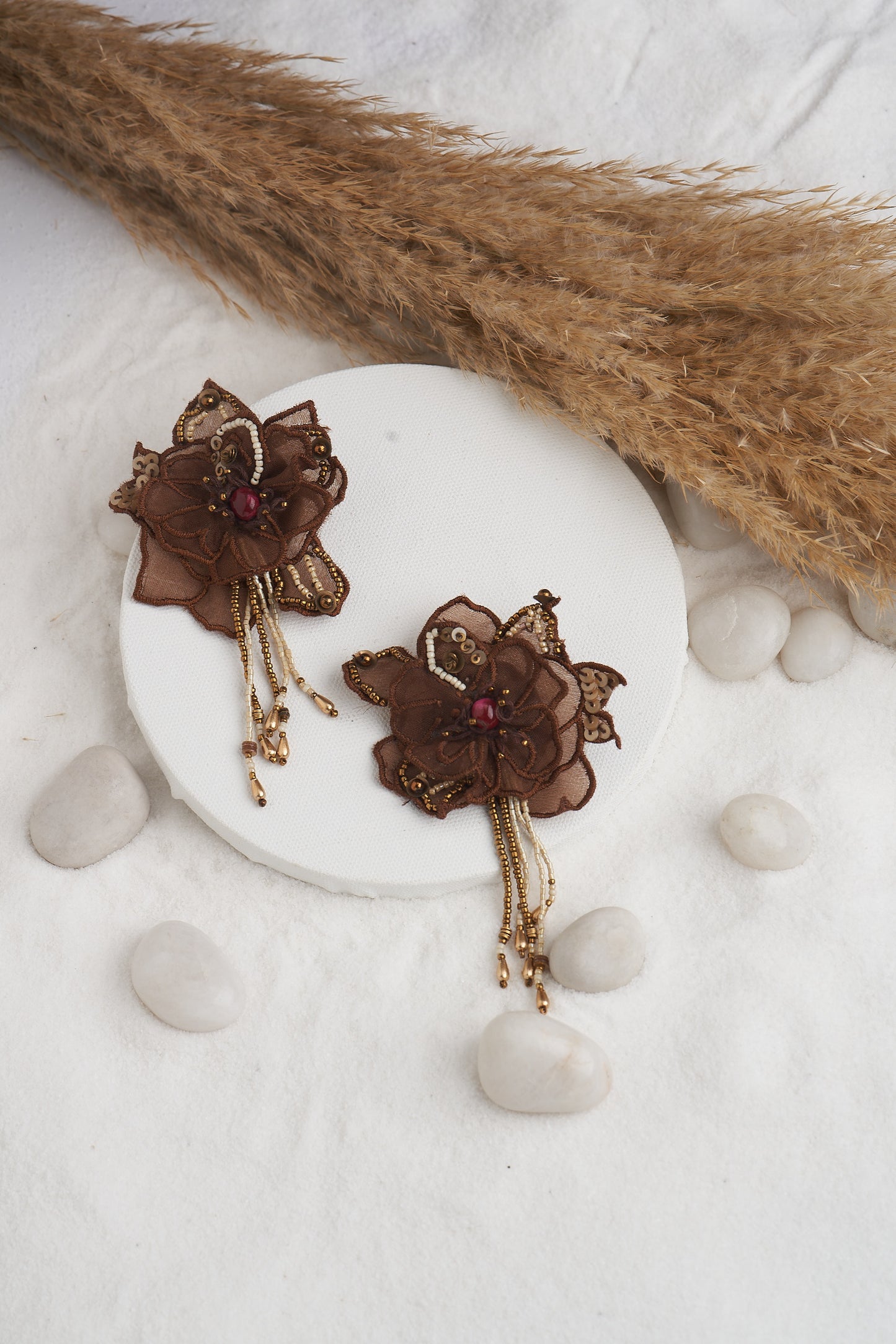 PAIR OF EARRINGS IN FABRIC