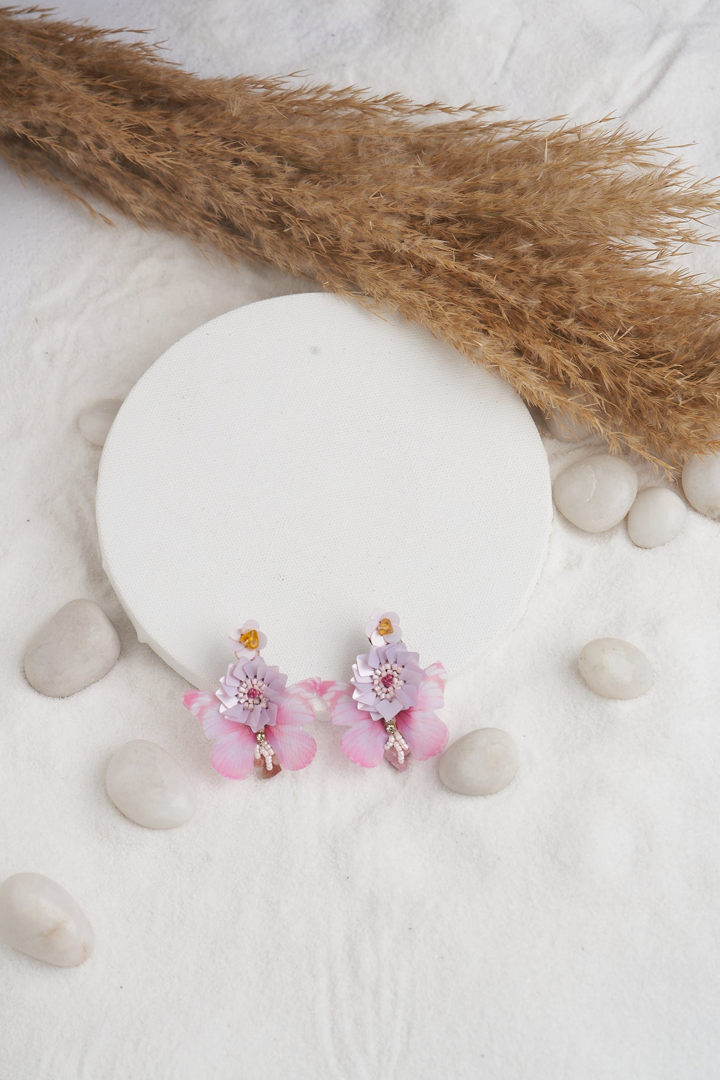PAIR OF EARRINGS IN FABRIC