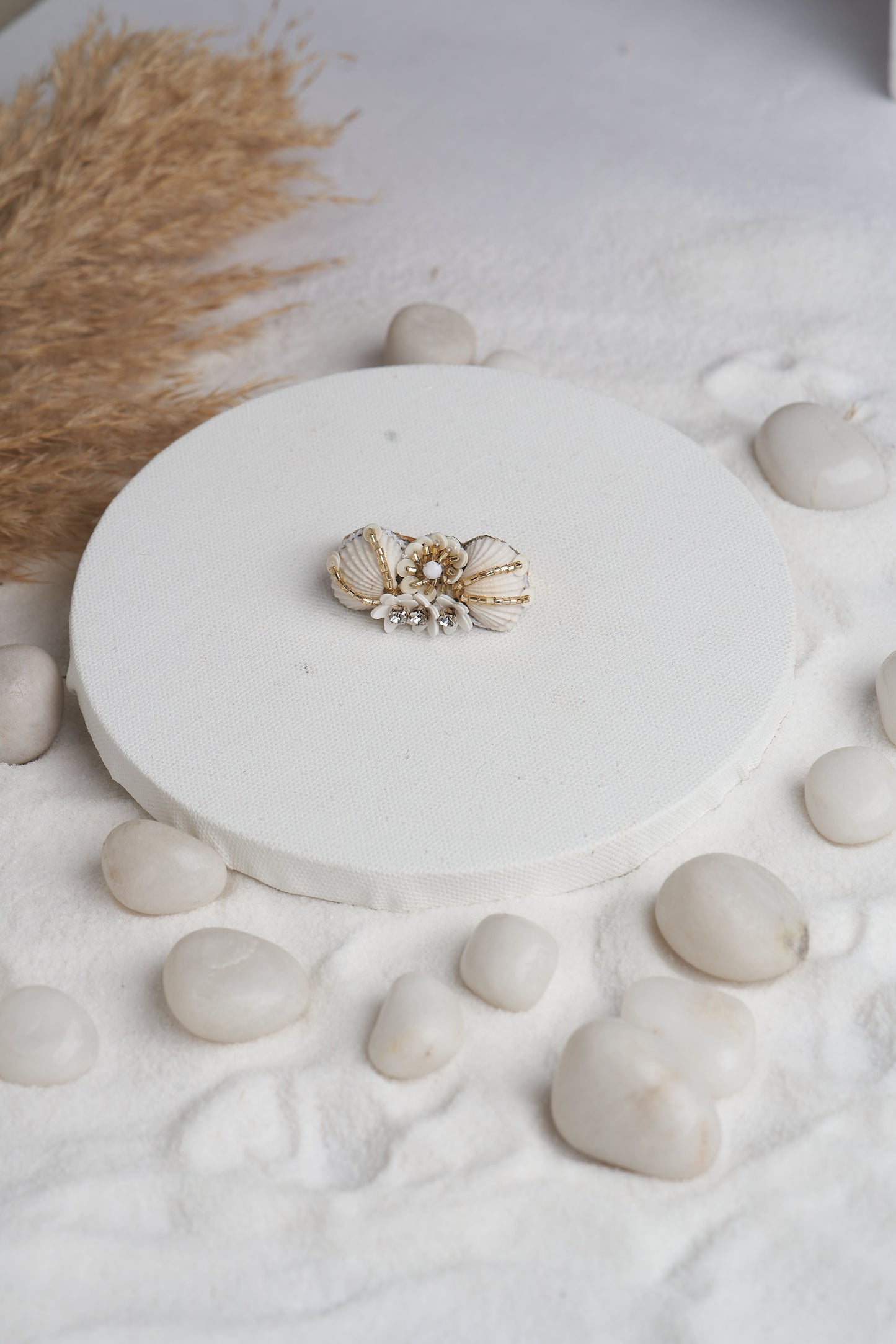 RING IN WHITE