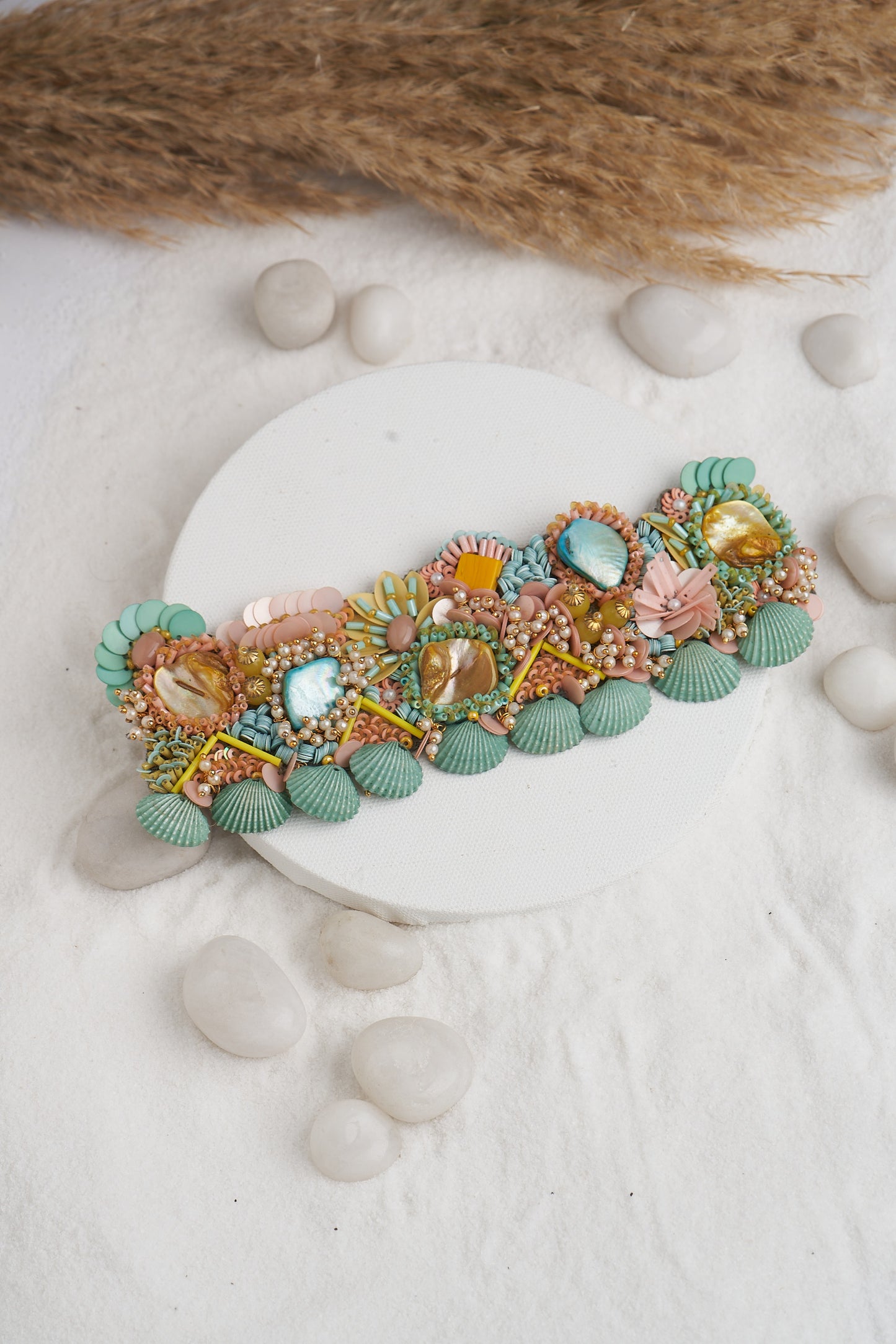 CHOKER SET IN MULTI COLOUR STONE