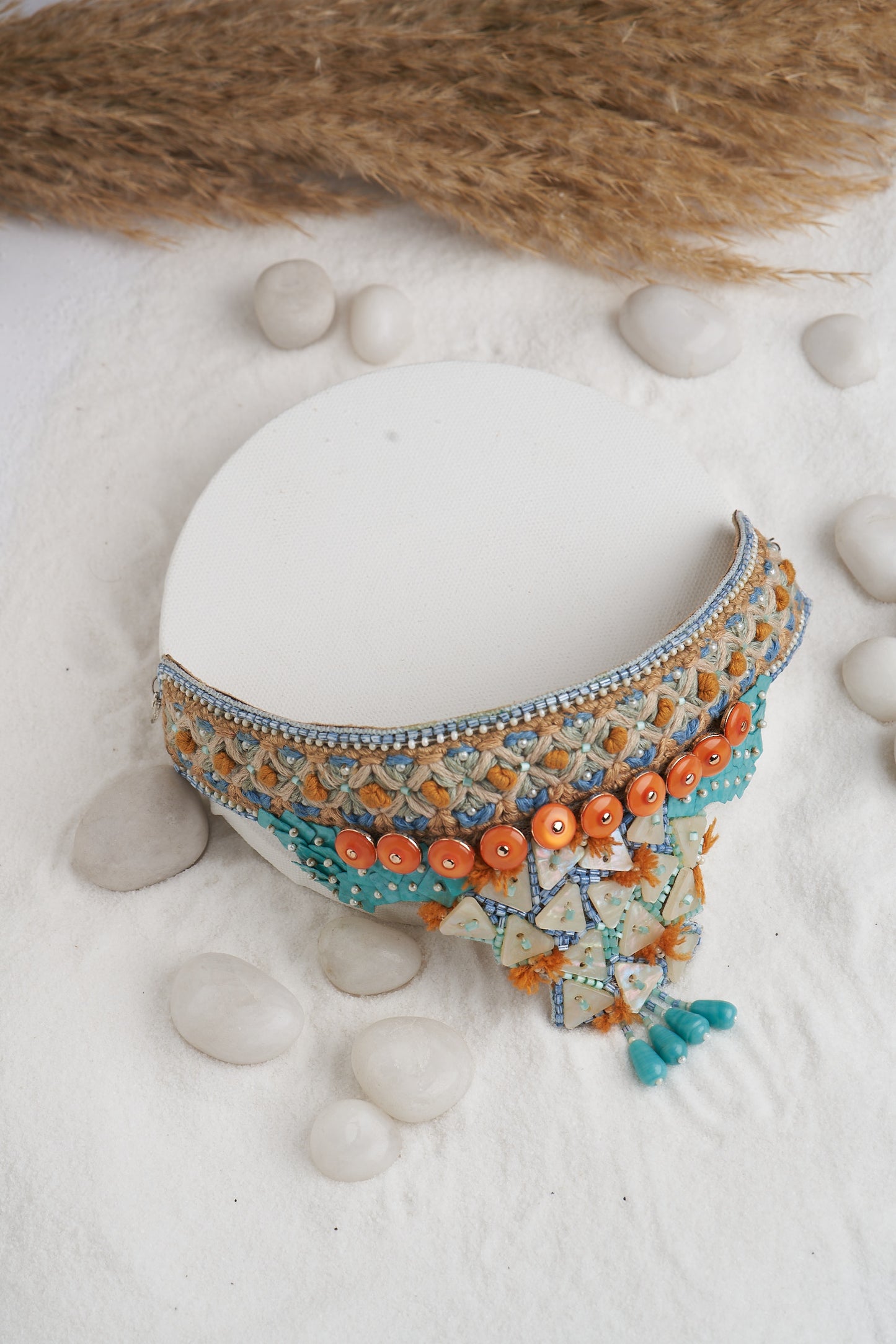 CHOKER SET IN MULTI COLOUR STONE