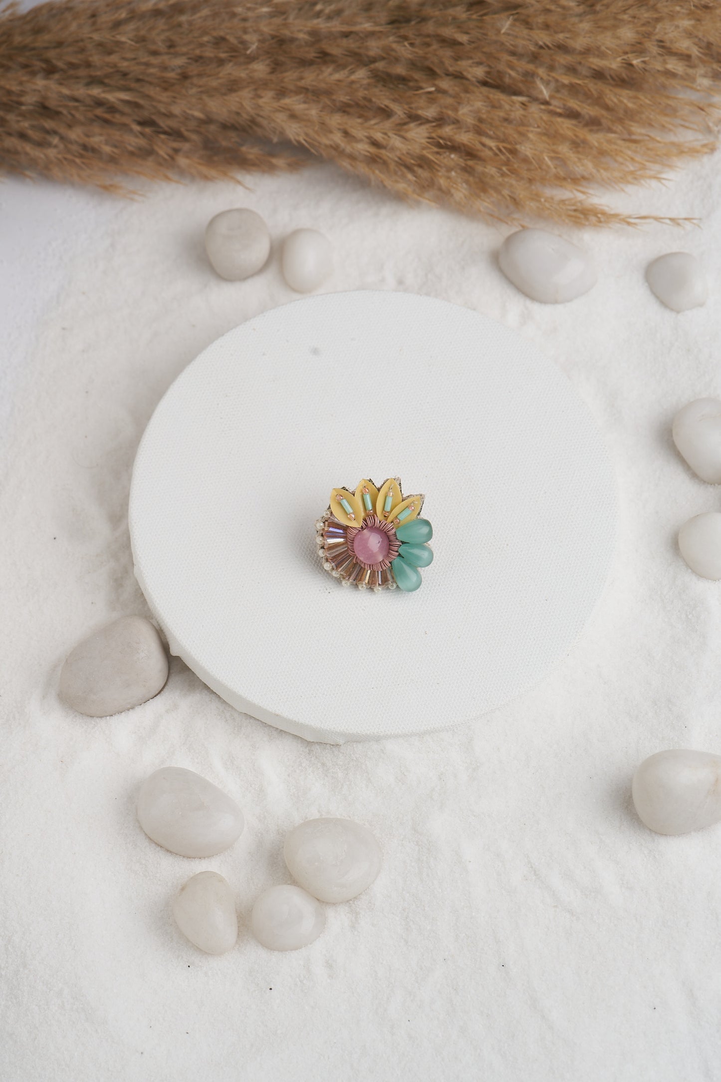 RING IN MULTICOLOR