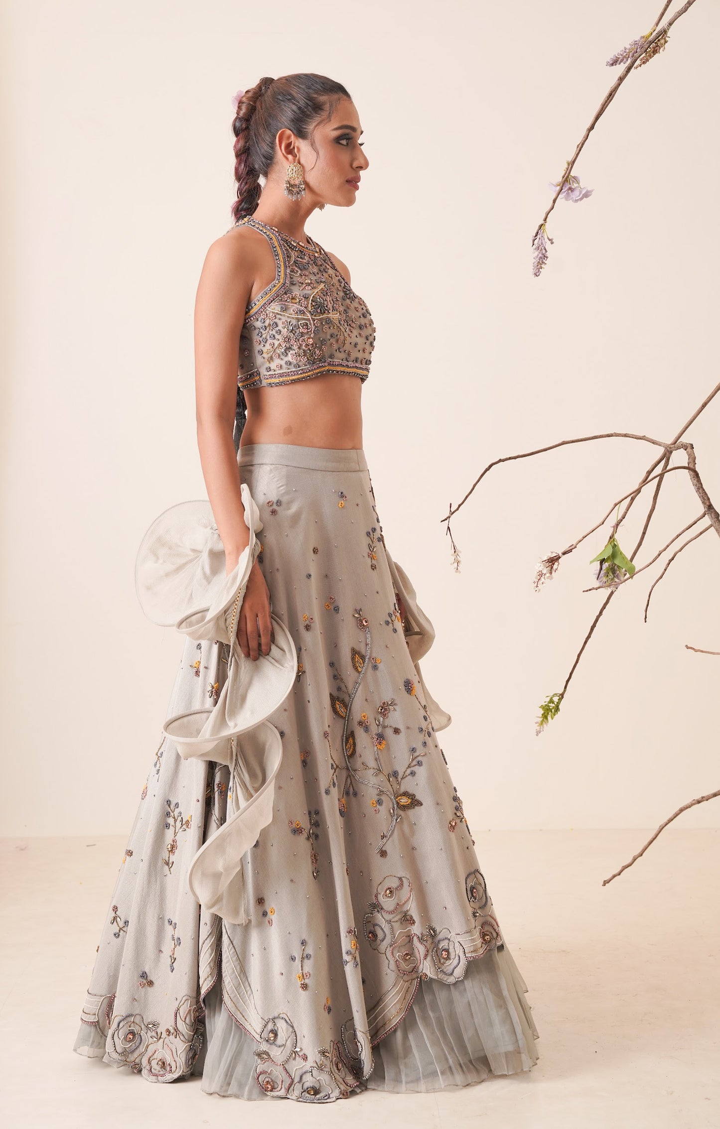 Gray lehenga set with structured dupatta