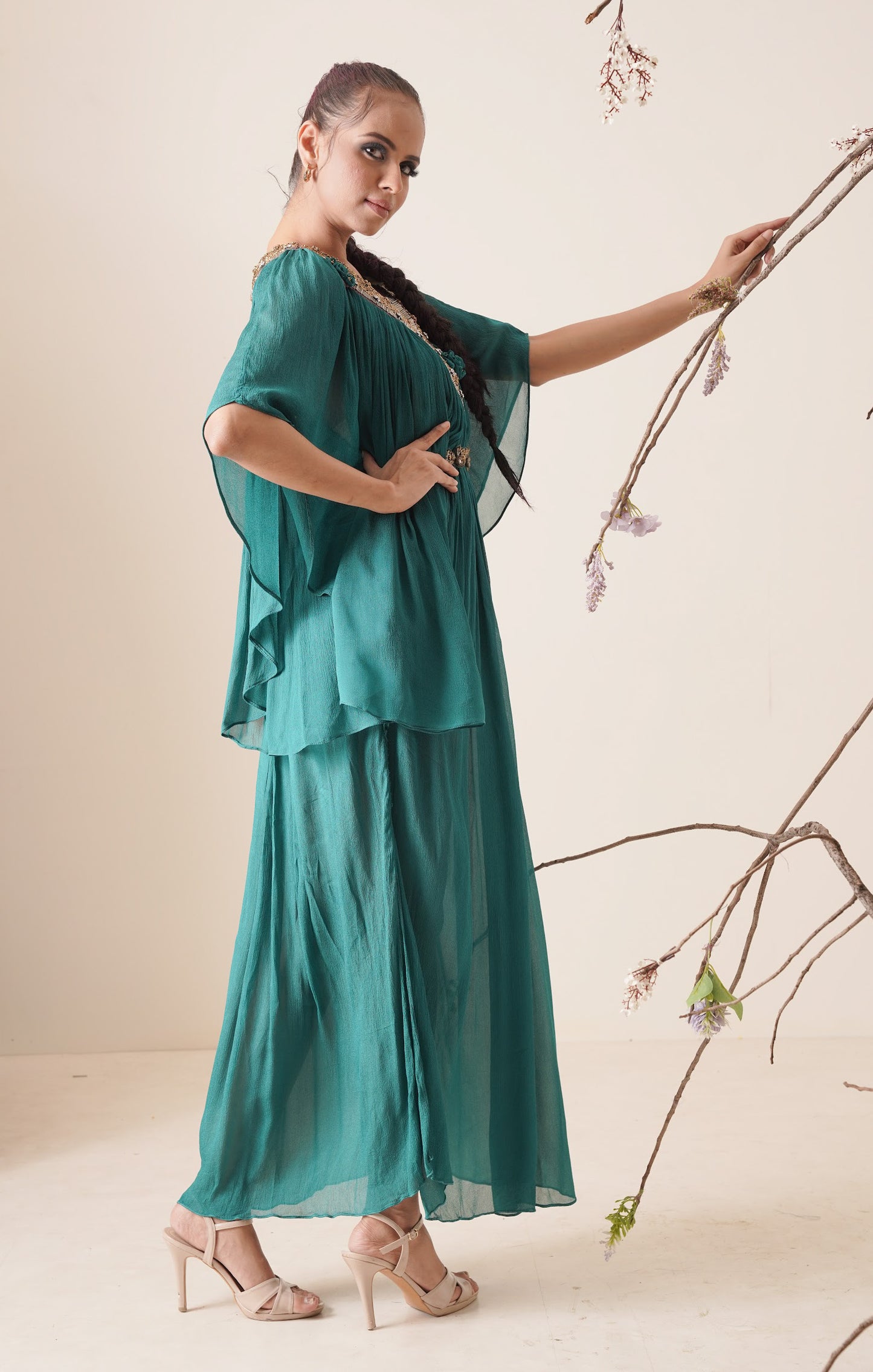Teal colour flowy chiffon kaftan.