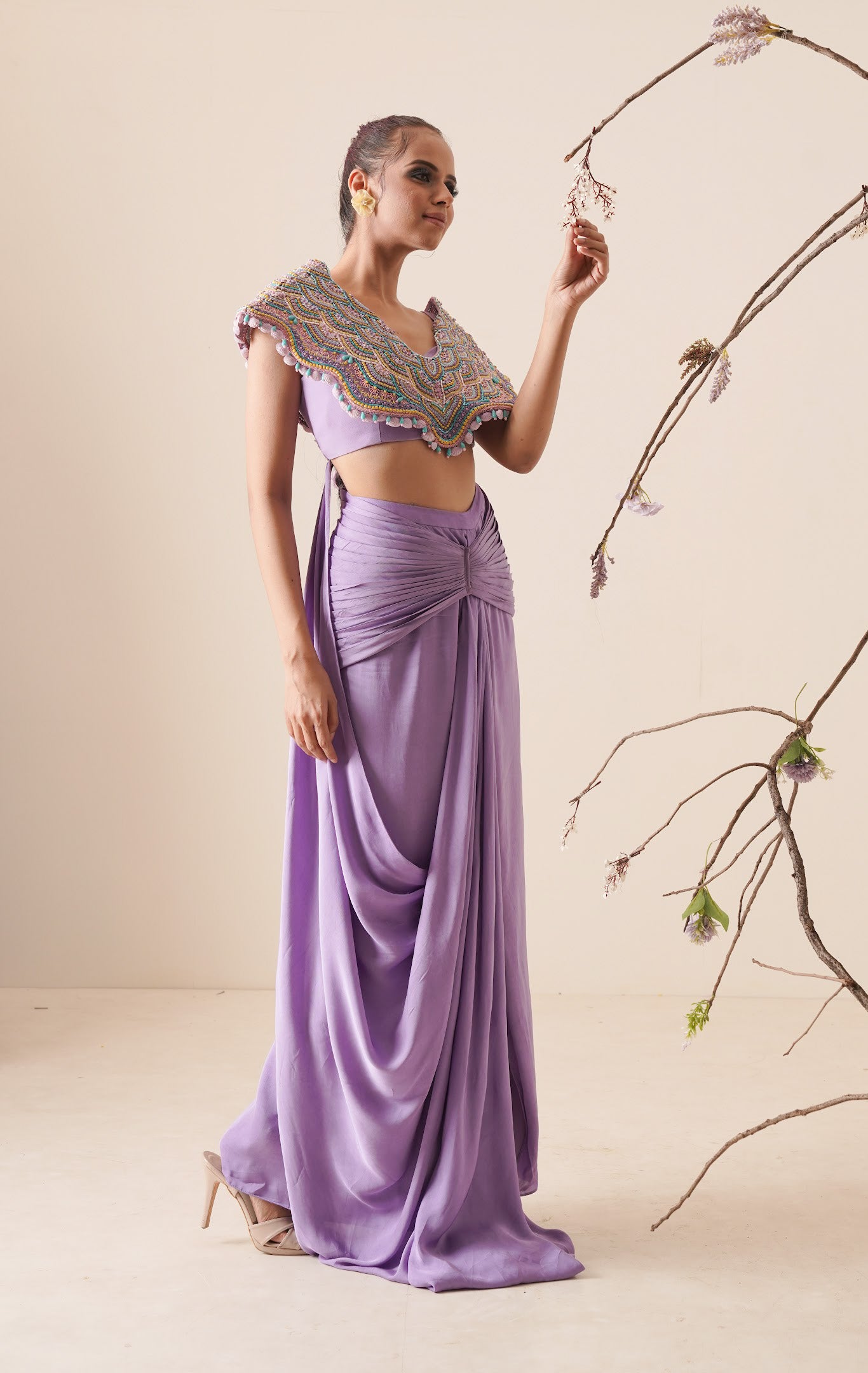 Lavender saree with structured blouse and detachable belt